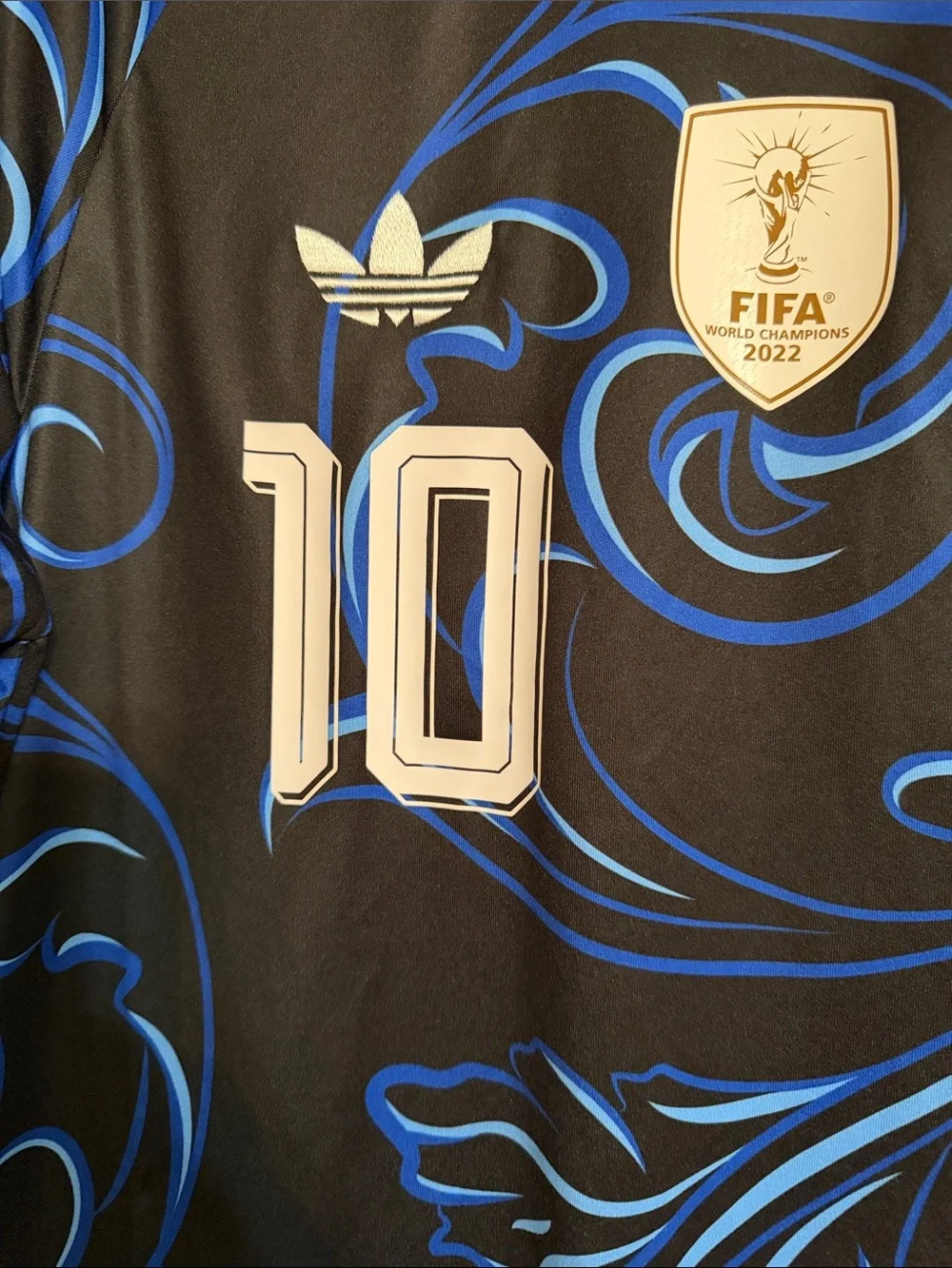 adidas Men’s Black & Blue Argentina Messi #10 Soccer/Football Jersey